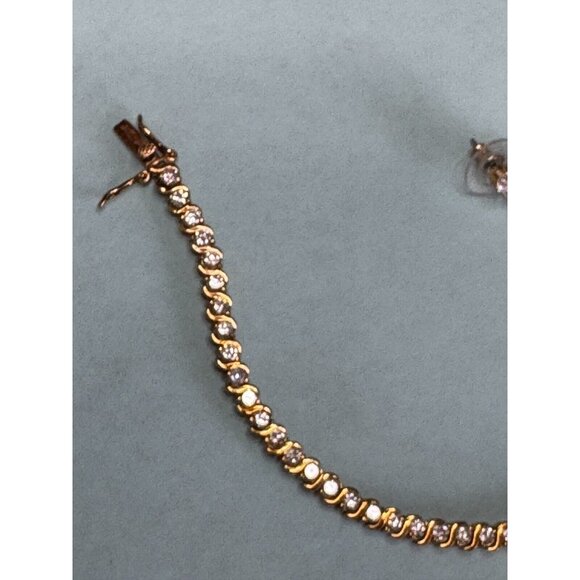 Cubic Zirconia Clear Crystal Tennis Bracelet and Stud Earrings Boxed - Picture 8 of 8